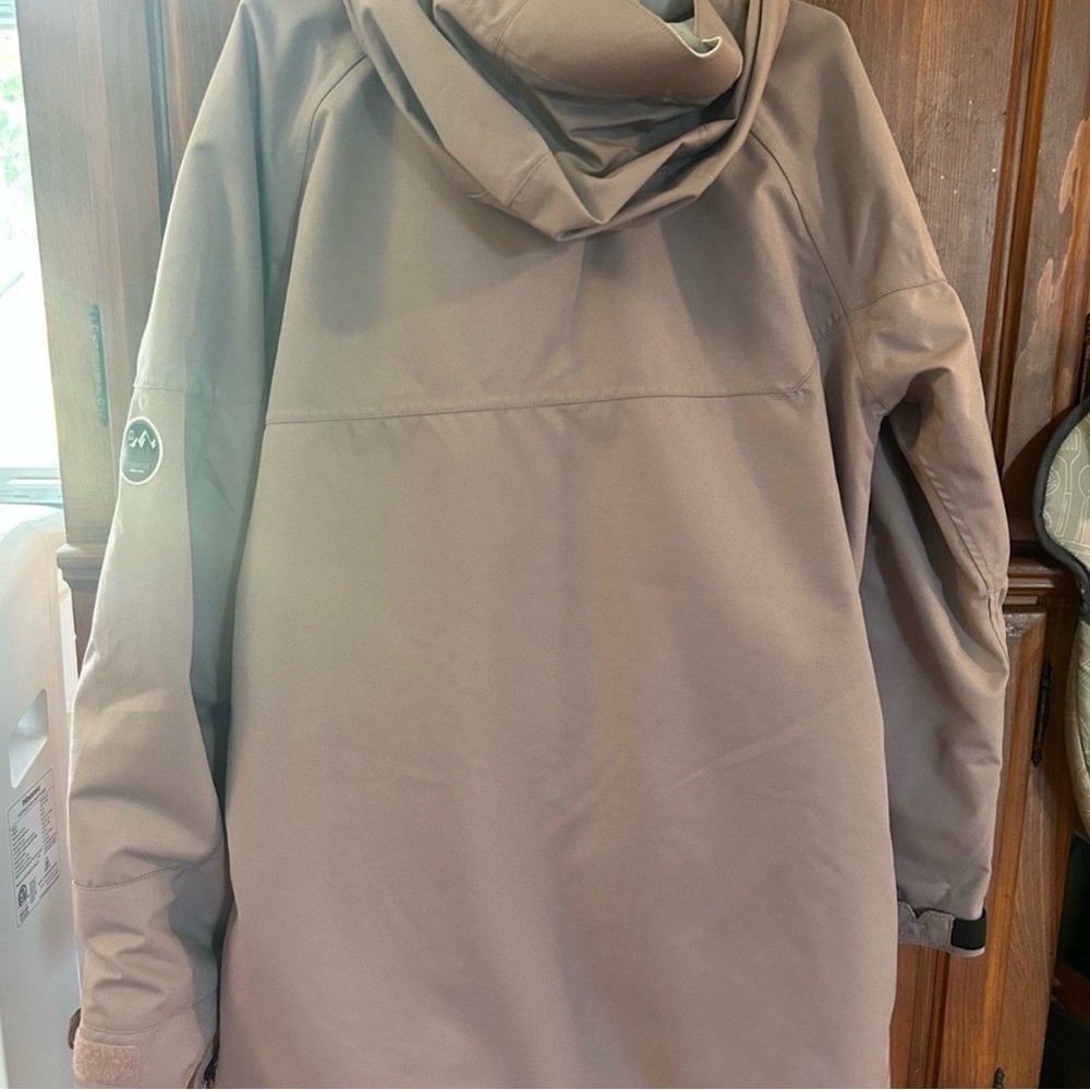 686 Women's Upton Anorak Insulated Ski/Snowboard Pullover Jacket - Picture 4 of 8